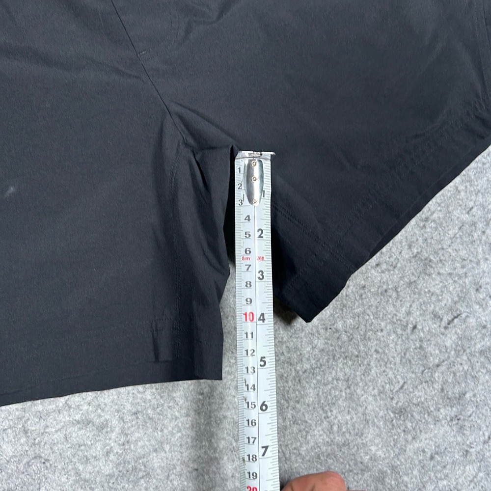 Wilson Sport Shorts Mens Medium Black Athletic Gym Training Running Performance - Picture 6 of 15